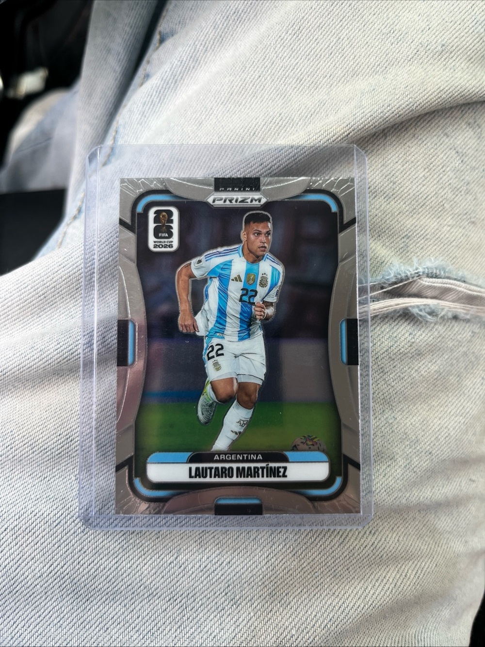 Lautaro Martínez Argentina Soccer Card - Silver/Blue